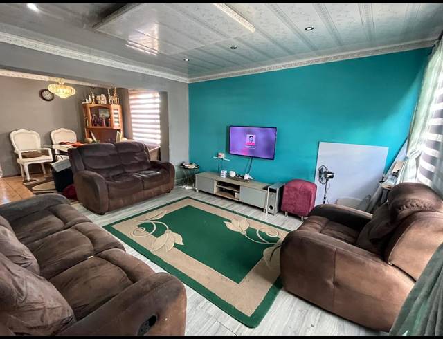 2 BEDROOM HOUSE FOR SALE IN MOTHERWELL NU 6